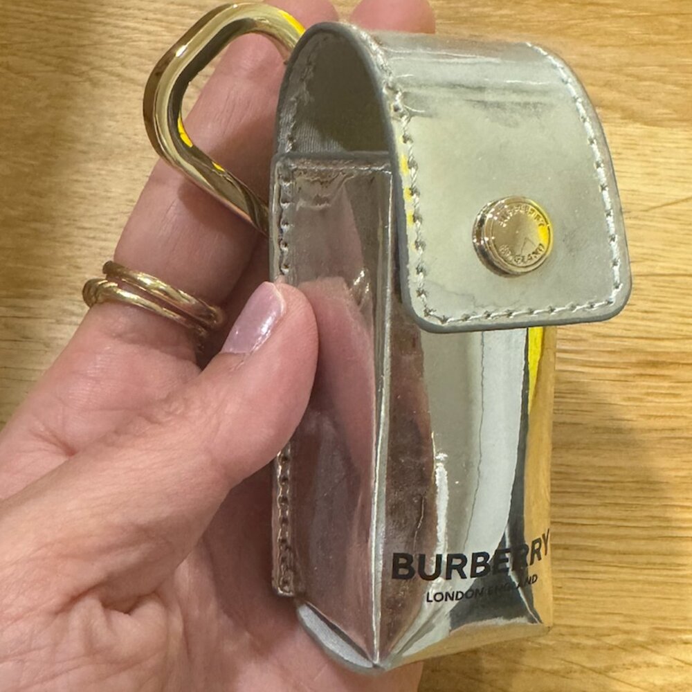 burberry lipstick holder